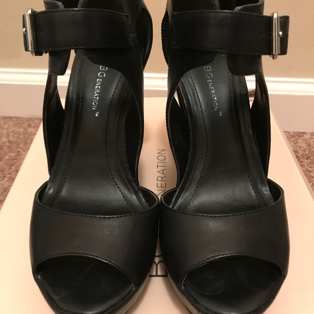 BCBG, Nadya - 7